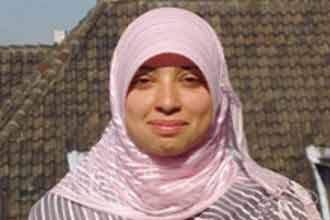 First Danish veiled politician attends council meet