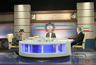 Election: Ahmadinejad criticises Hashemi, Khatami