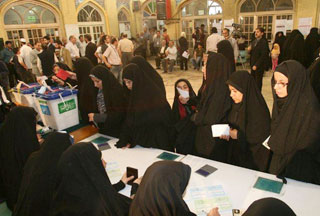 Election: In high turnout and hotly contested election, Iran extends polling